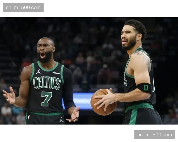 凯尔特人收官战内外开花追赶 下半场火力全开战术调整